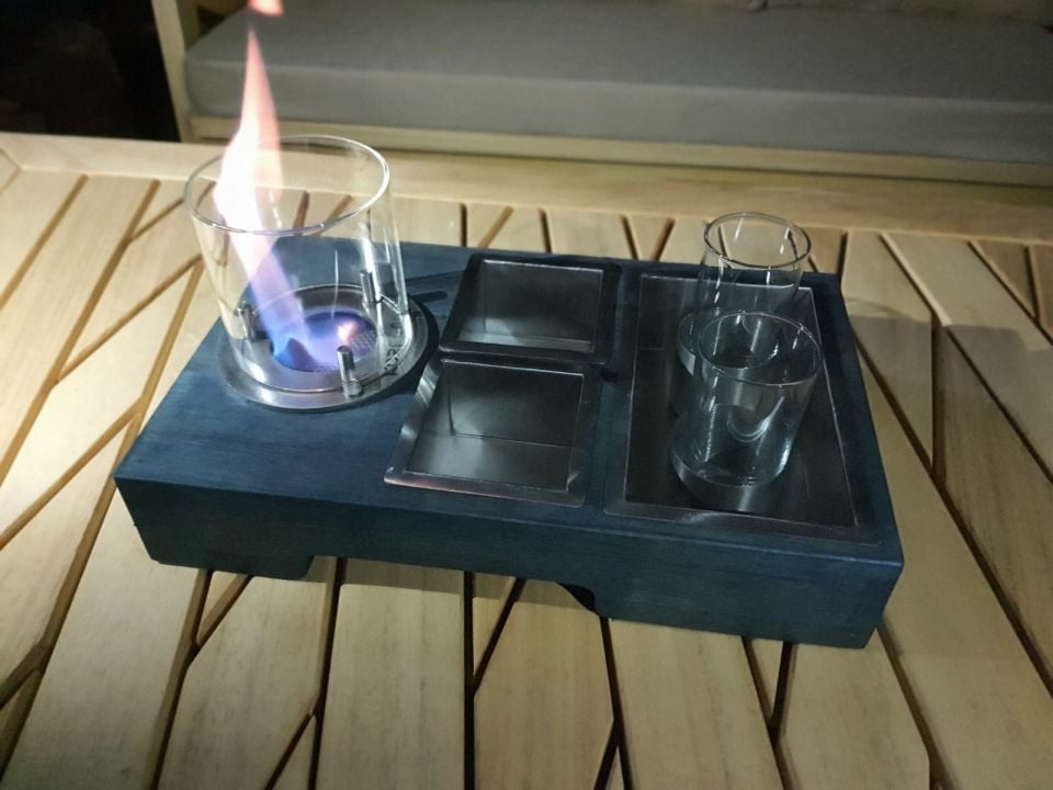 Masaüstü İçecek Sunumu Buz hazneli şömineli Sunum